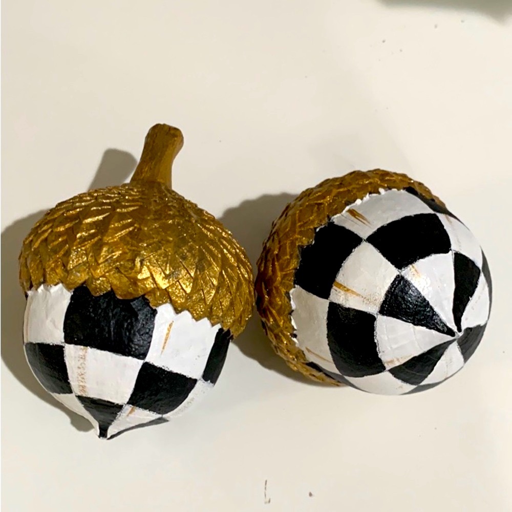 Acorns painted in checks & striped